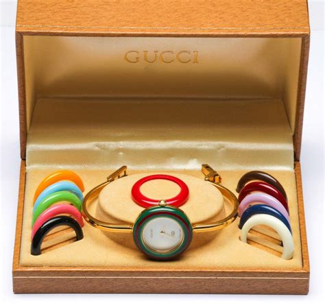 gucci watch with replaceable rings